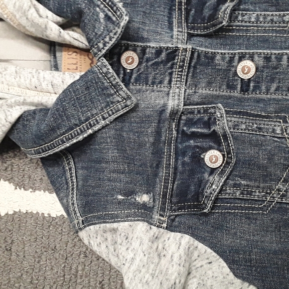 Hollister distressed jean jacket S - Picture 5 of 10